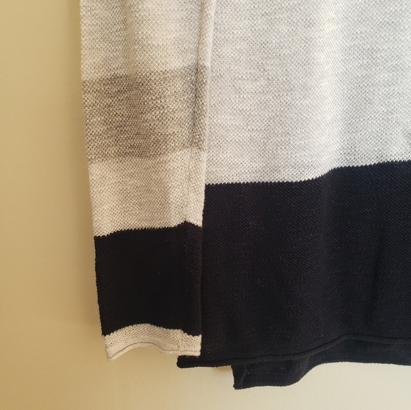 VINCE. Iceberg Colorblock Light Knit Sweater XS - Picture 6 of 10